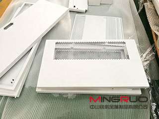 做钣金机箱要考虑的一些问题_半岛·网站在线-PeninSula体育网(中国)