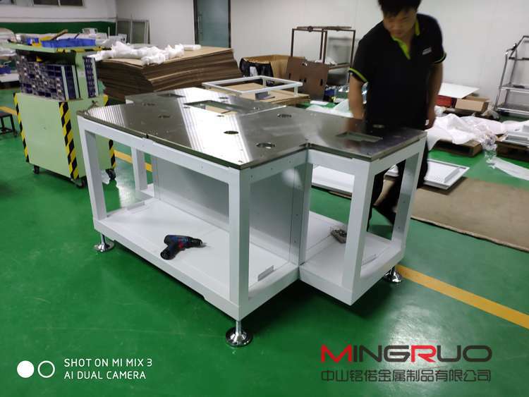 钣金加工不锈钢的有关实用知识_半岛·网站在线-PeninSula体育网(中国)